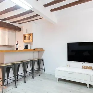 Encantador En El Corazon De Pamplona